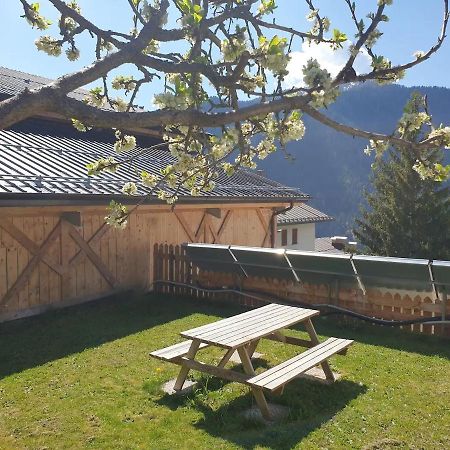 App Col Di Lana - Agriturismo La Majon Da Col Colle Santa Lucia Buitenkant foto